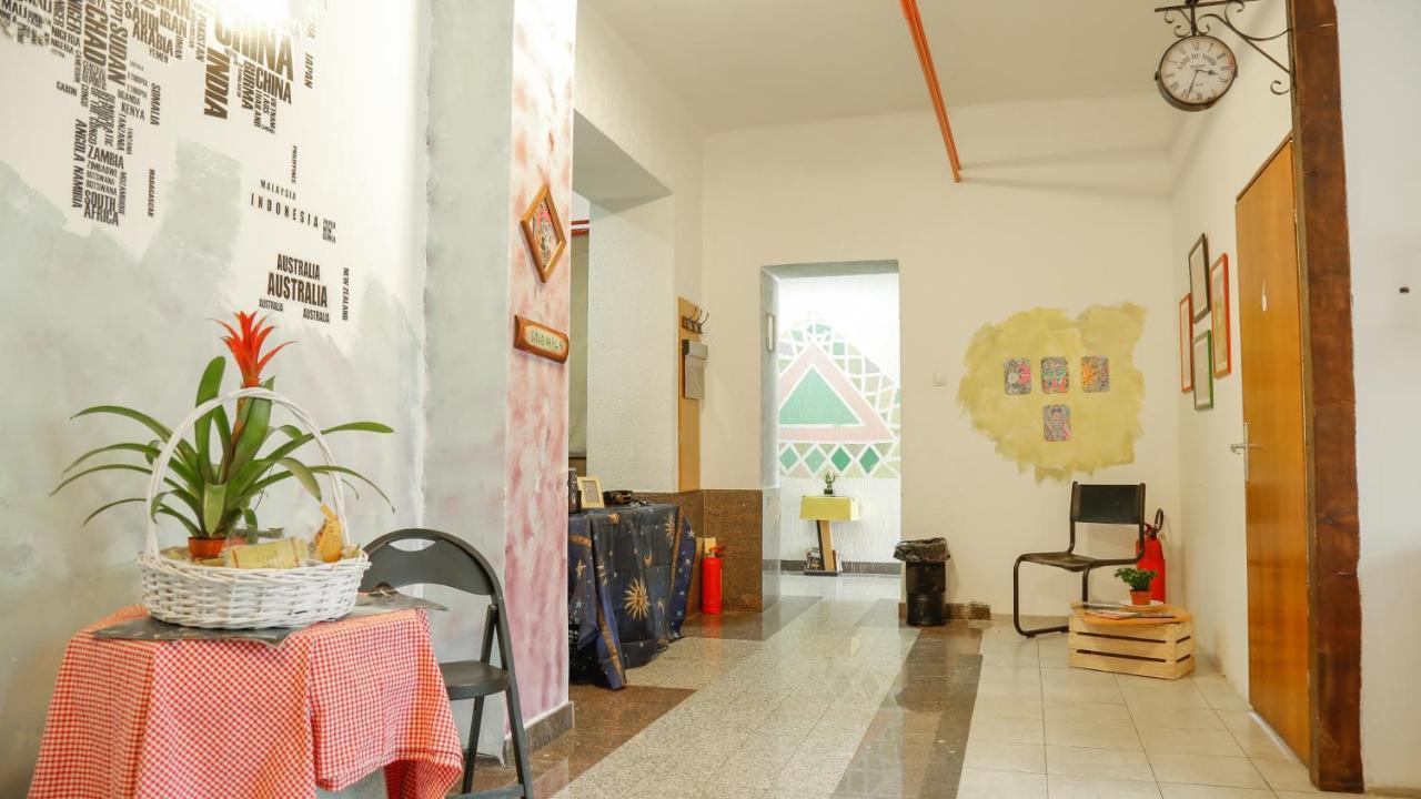 Hostel Yolo Belgrade Exterior photo